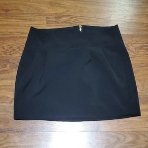 2/$20  Black skirt